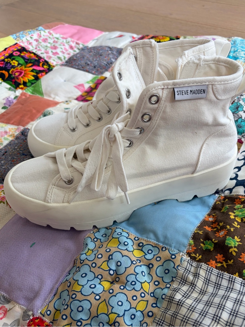 Steven Madden White Canvas High-top Platform Sneakers